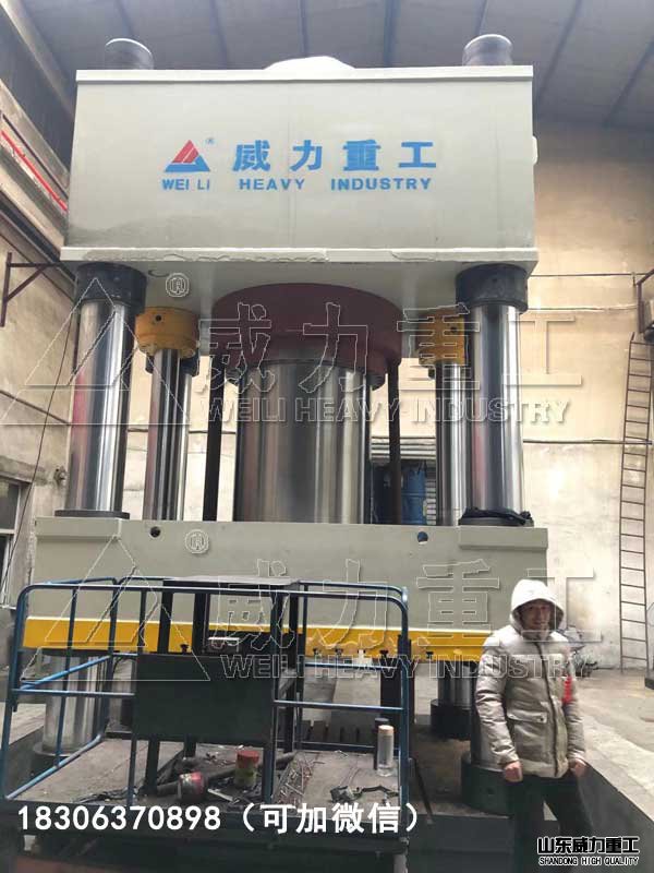 4000吨阀门红冲液压机